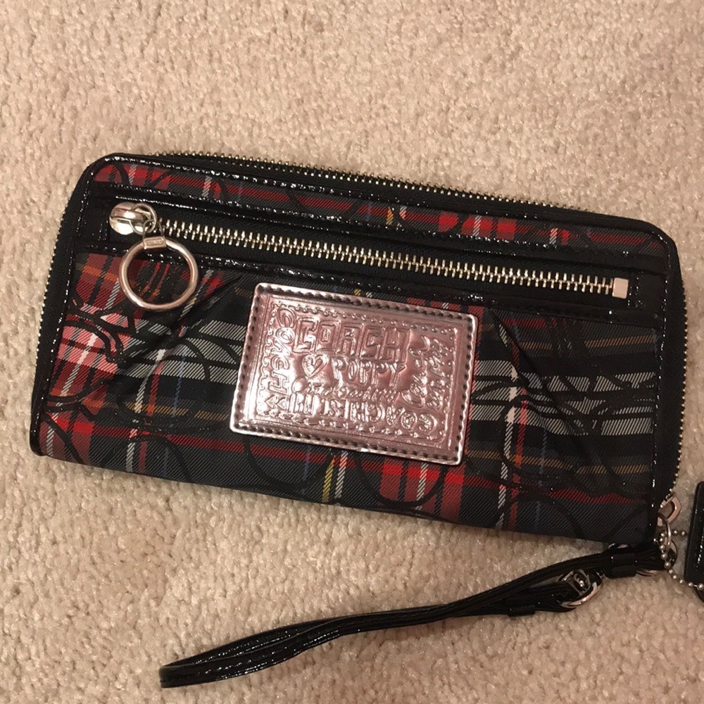 Coach Poppy Plaid Wristlet - NEW